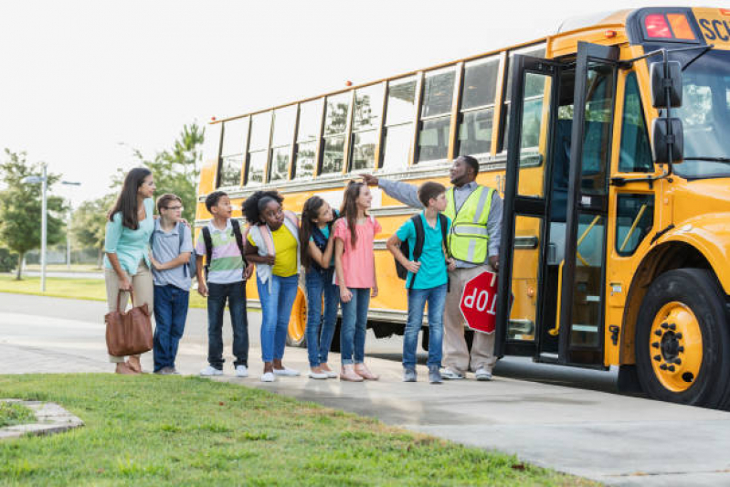Curso de Monitor de ônibus Escolar Preço Alto da Lapa - Curso Condutor de Transporte Escolar